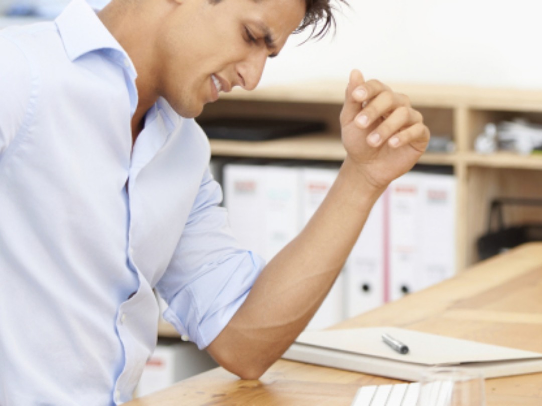 30.8 million days lost to musculoskeletal problems (including back pain, neck and upper limb problems)